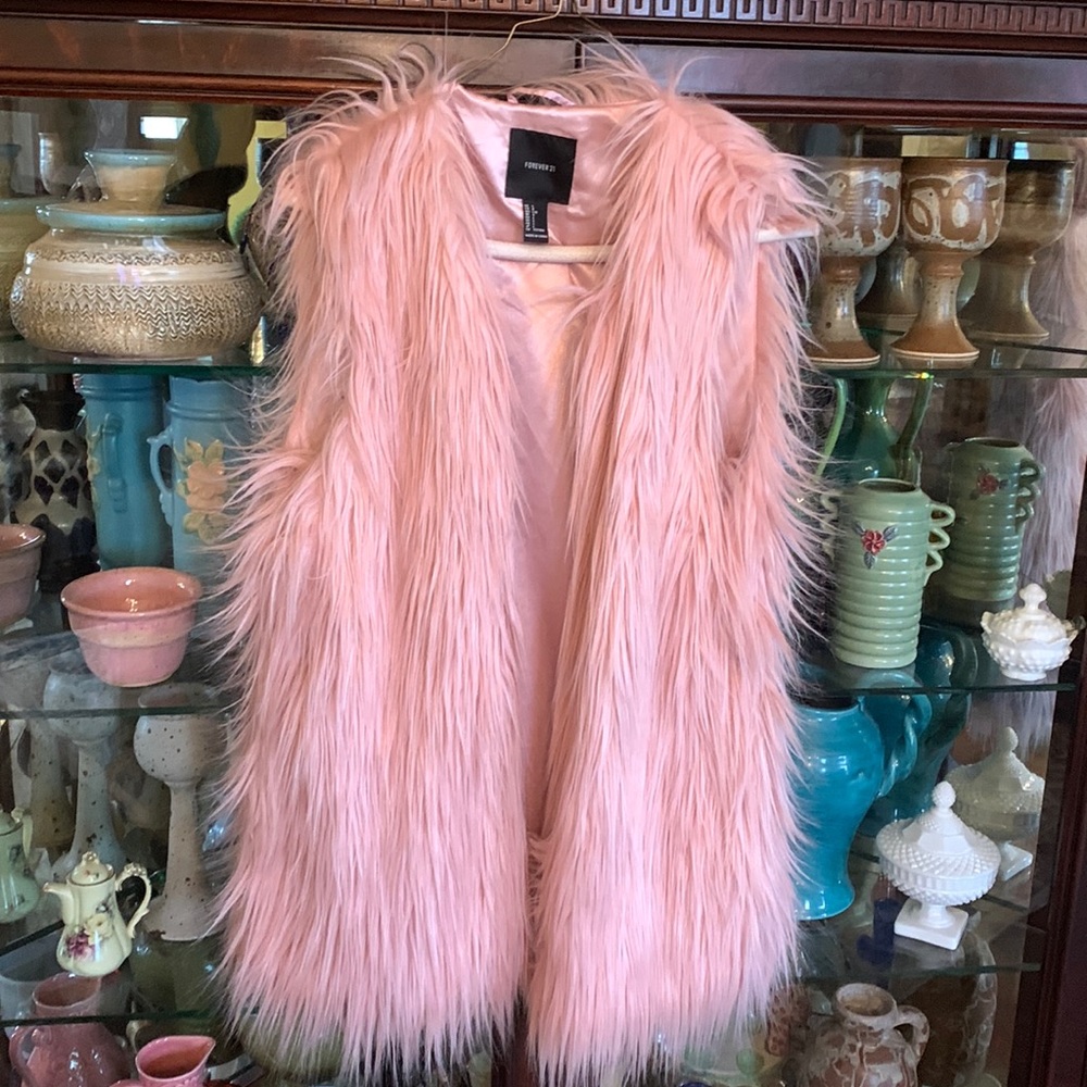 Pink fur long vest!